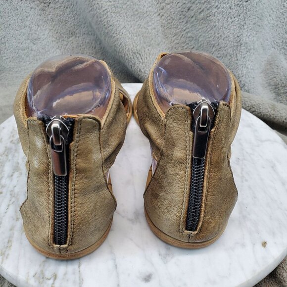 Sundance Shoes Womens EU 37 US 6 Brown Leather Cross Strap Sandals *Read* - Picture 7 of 10